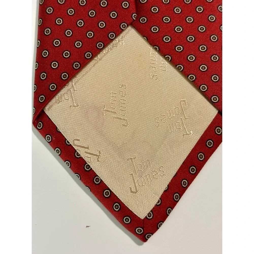 Vintage Tom James Mens Silk Tie‎ Red Geometric Medallion 56 In. Dapper Sartorial
